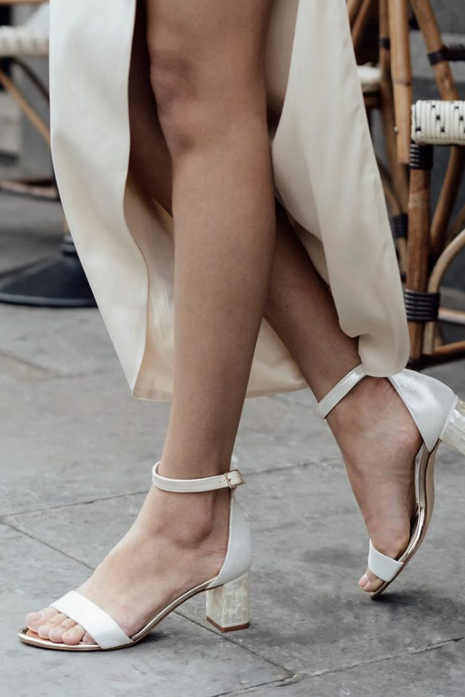 luxurious wedding shoes low heels sandals
