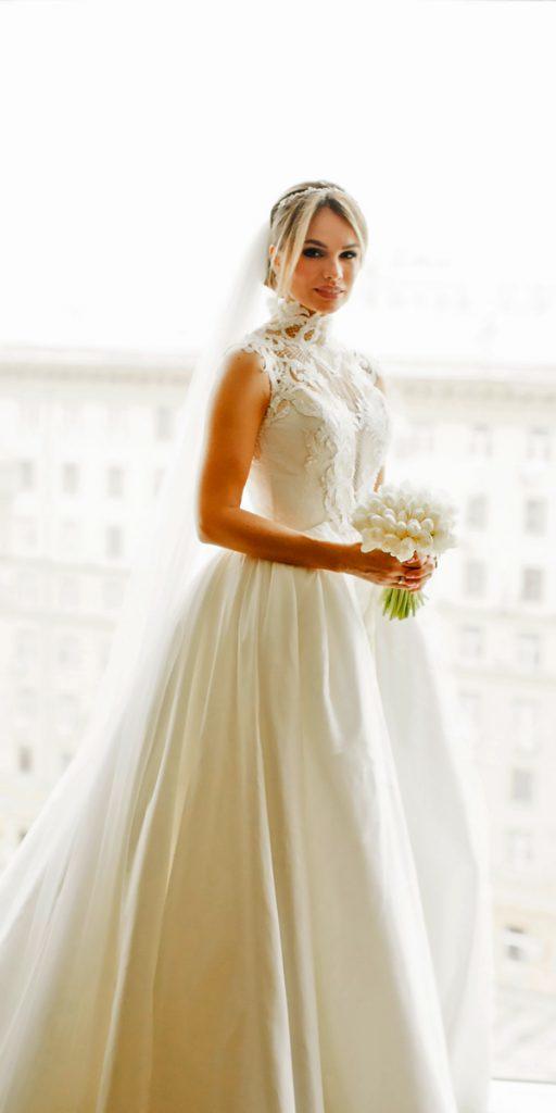 World's Most 10 Expensive Wedding Dresses To Die For