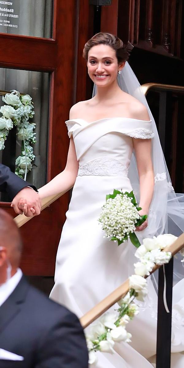 World's Most 10 Expensive Wedding Dresses To Die For