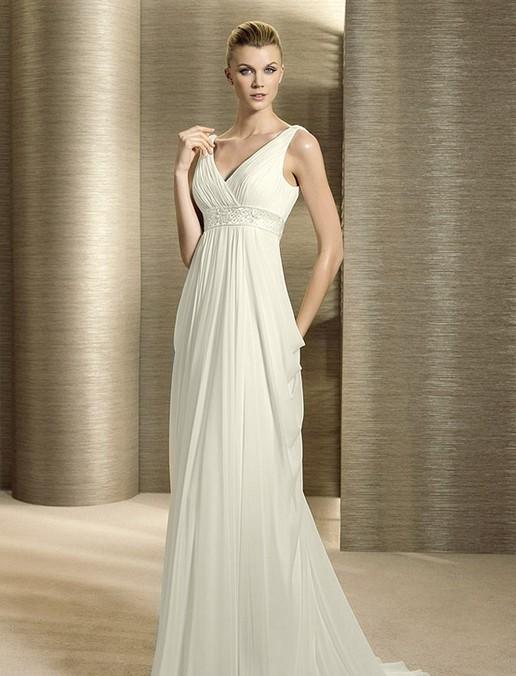 White elegant gowns | Wedding Dresses Guide