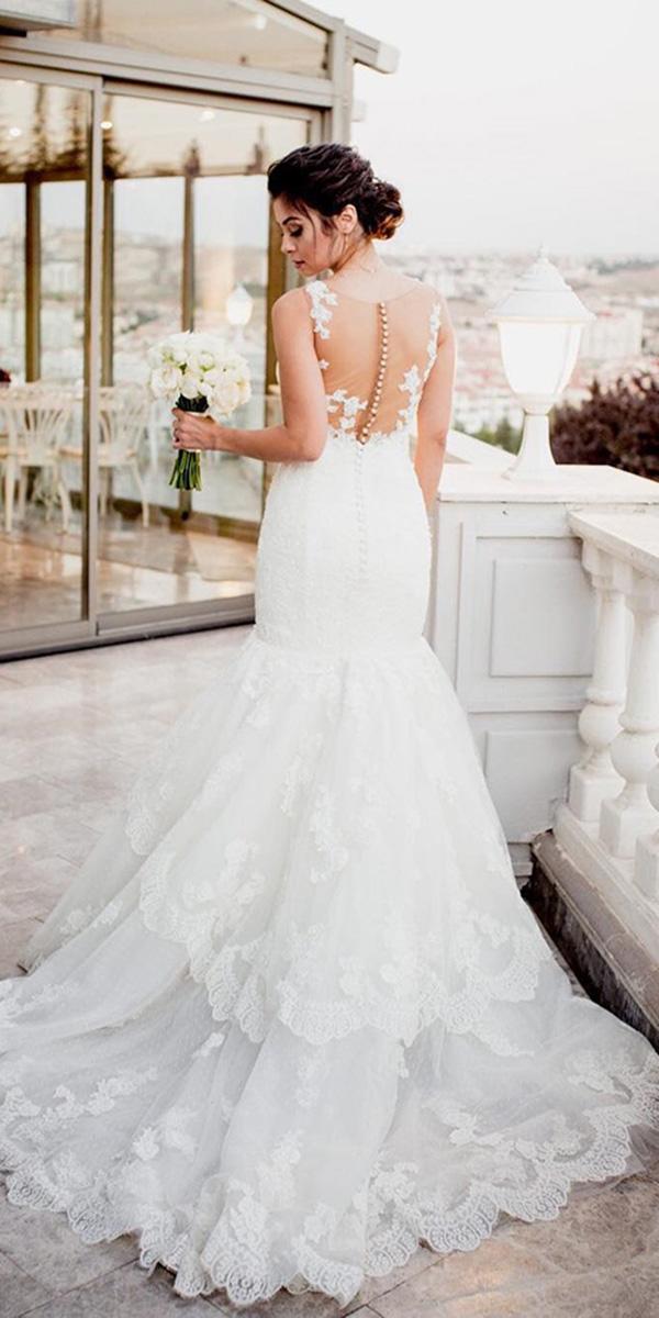 how to choose a wedding dress mermaid illusion back tatto effect pronovias