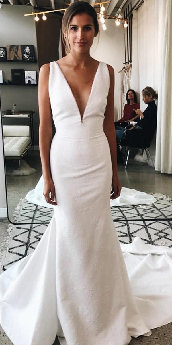 Guide To Help You  Become An Expert With Wedding  Dress  Styles 