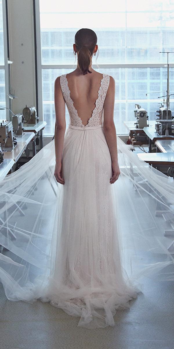 sheath with open back and train lihi hod wedding dresses