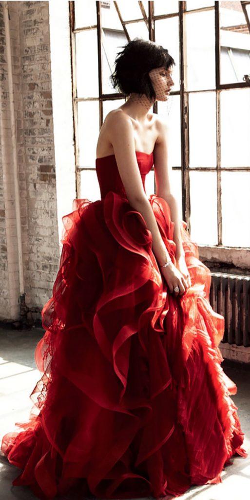 strapless slight curve red colored wedding dresses with ruffled skirt vera wang