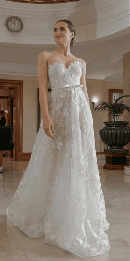 Sweetheart Wedding Dresses: 15 Styles That You Must See