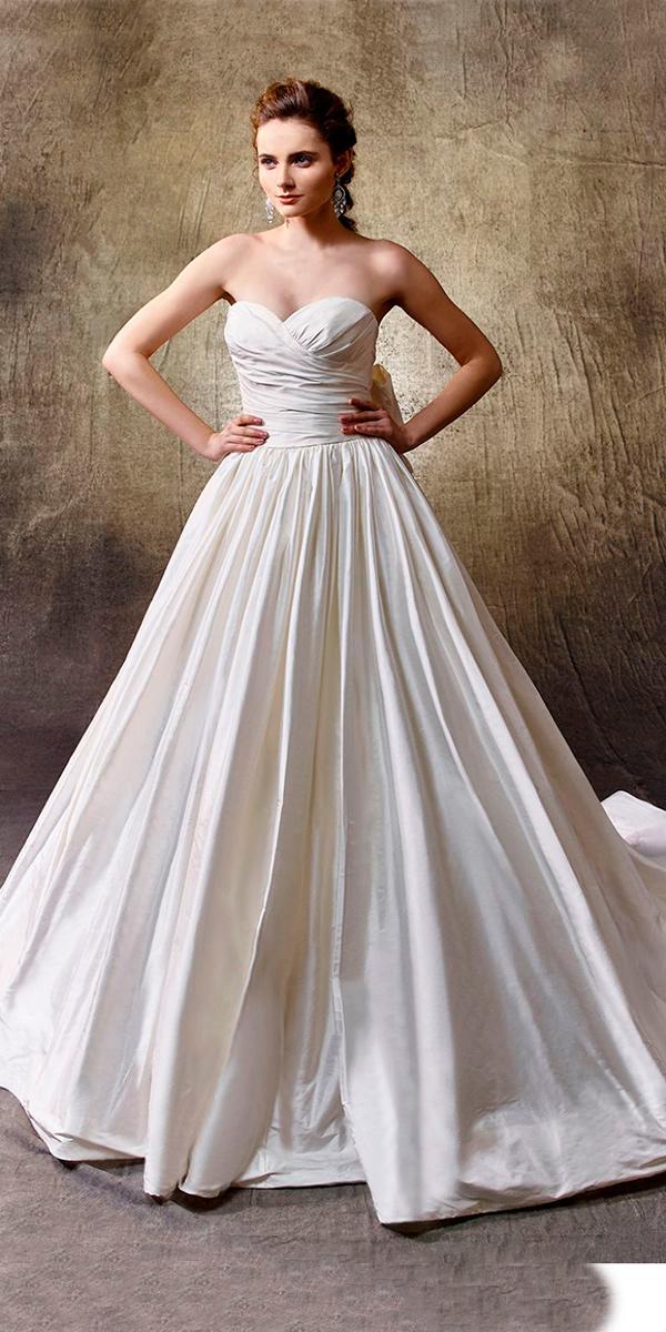 21 Excellent And Elegant Silk Wedding Dresses Wedding Dresses Guide 