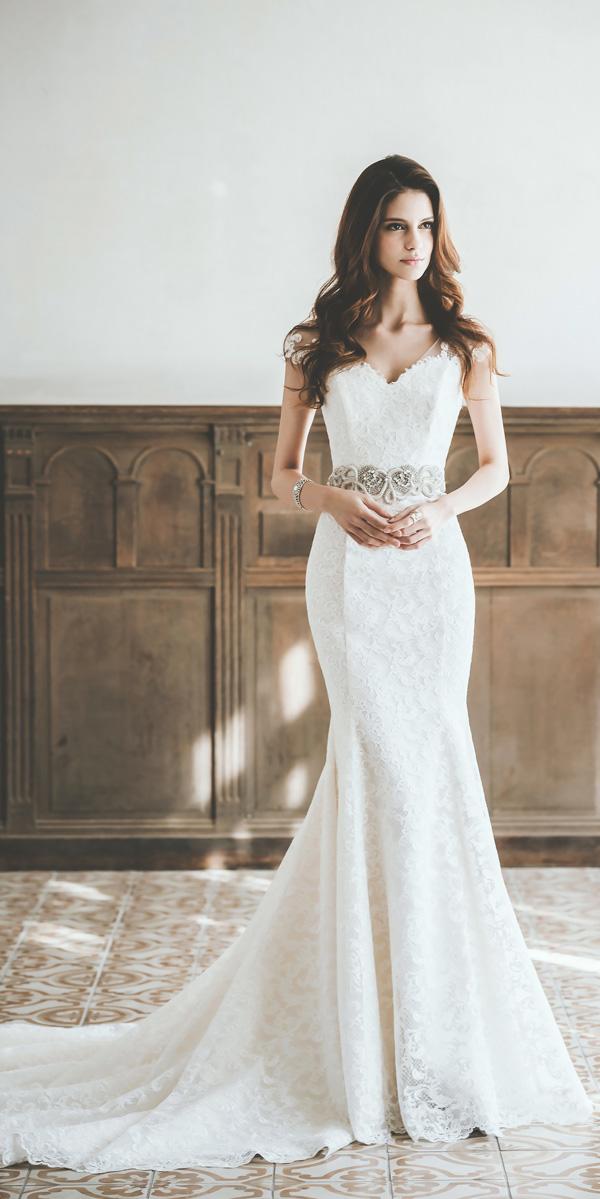 trumpet sweetheart with cap sleeves neckline vintage wedding dresses prime sposa