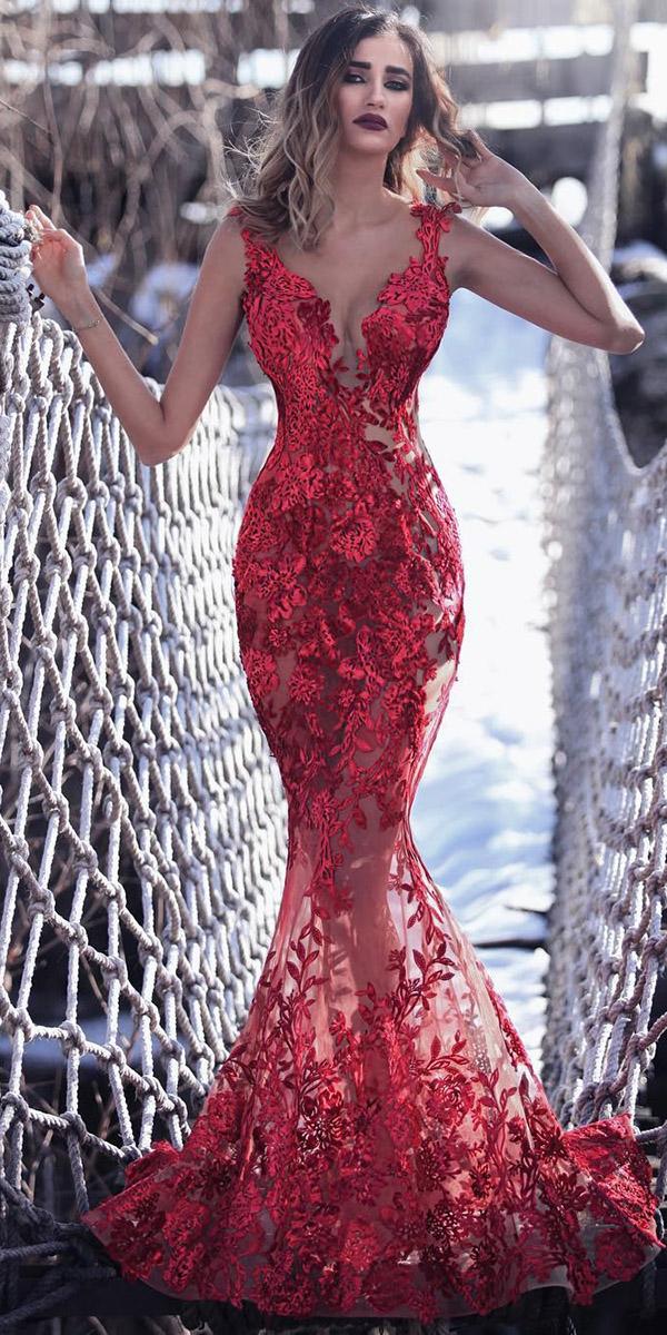 wedding-dress-red-colour-red-colour-wedding-dress-rich-leezaa-bridal-dresses-sri-red