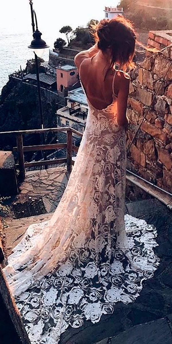 Wedding Dresses That Reveal Too Much Top Review Find The Perfect