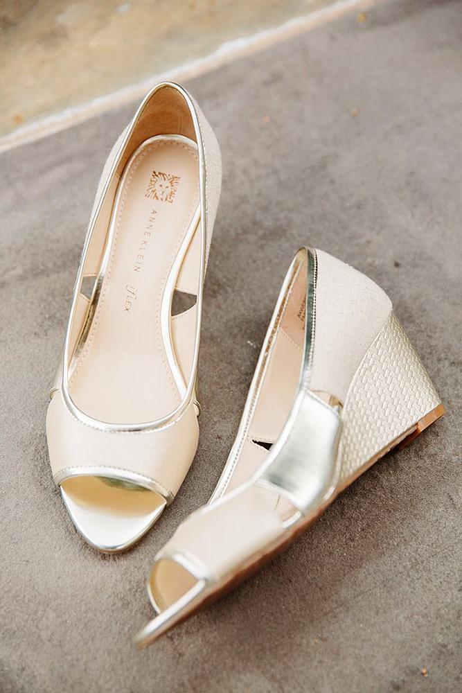 comfortable high wedding shoes