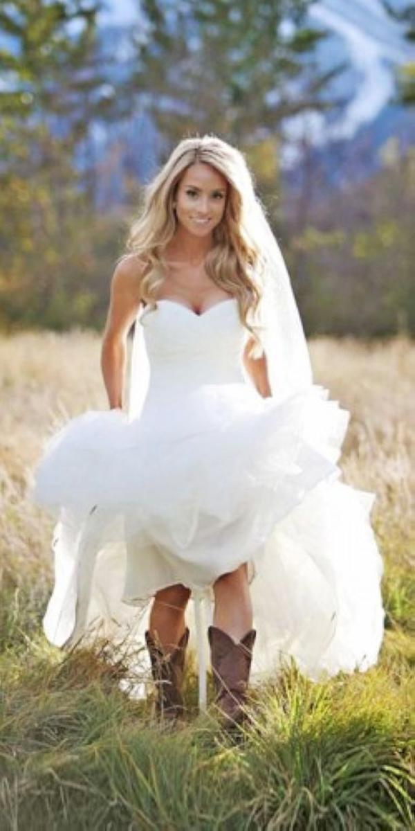 barnyard wedding dresses a line sweetheart neckline simple with boots cheat wood photography