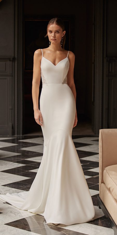 White Elegant Gowns — 15 Most Wanted Suggestions