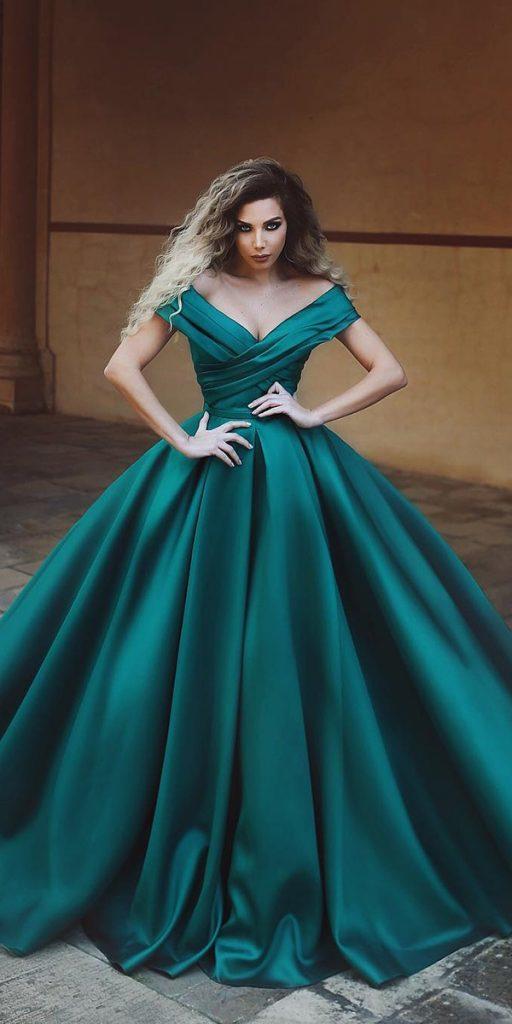 18 Green Wedding Dresses For Non Traditional Bride Wedding Dresses Guide