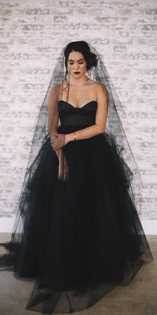 gothic wedding dresses sweetheart strapless with veil elizabeth dye