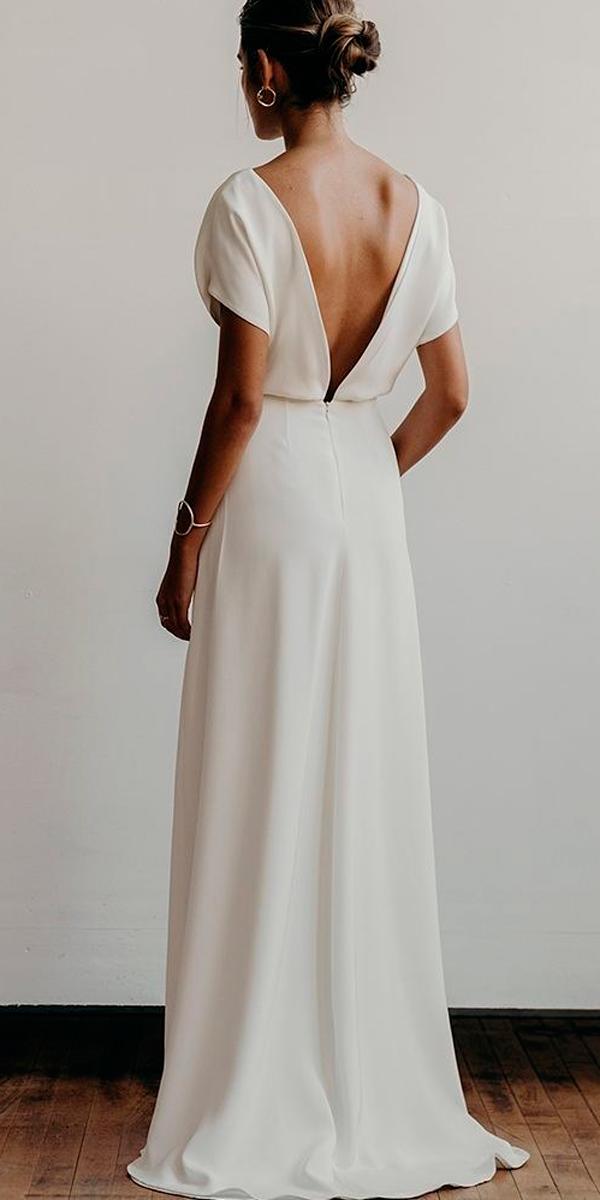 24 Awesome Simple Wedding Dresses For Cute Brides