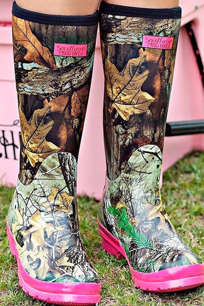 southern fried chics camo boots