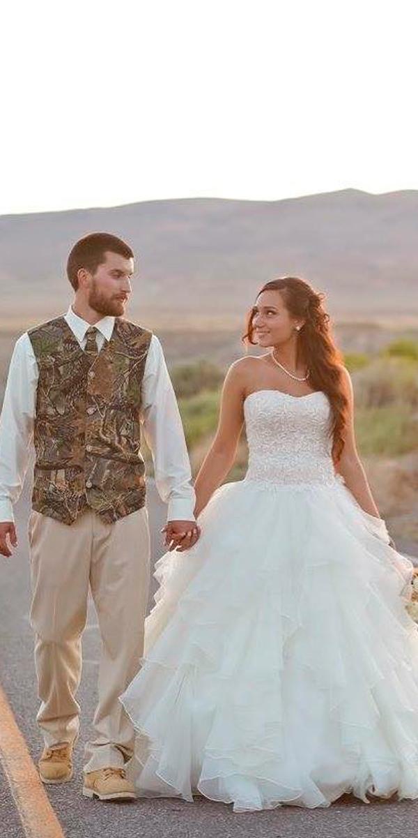 Country Camo Wedding Dresses To Choose For Celebration | Wedding