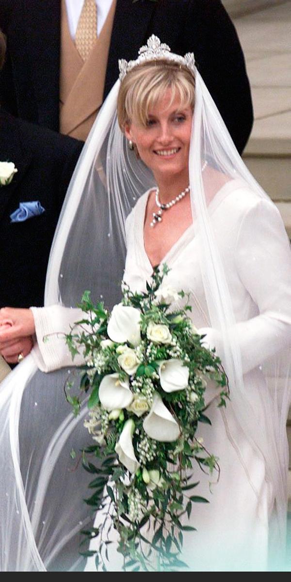 simple long sleeve a line v neckline royal wedding samantha shaw