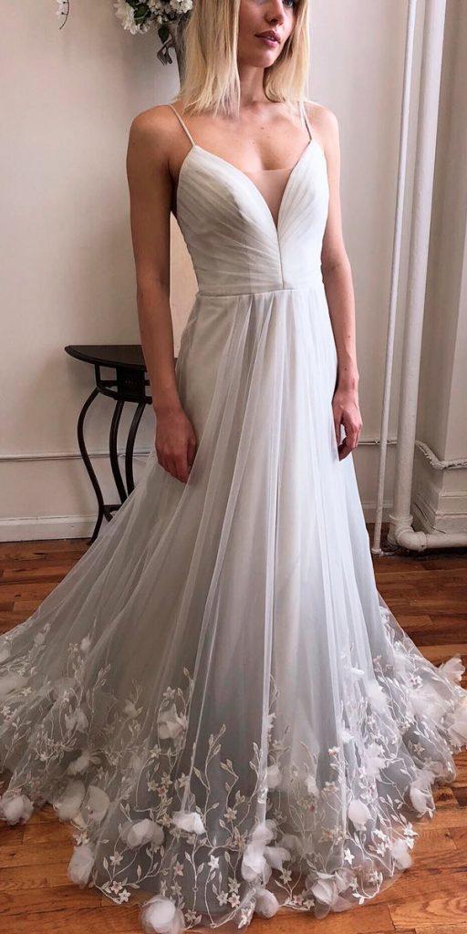 The Perfect Bridal Attire What To Wear To A Winter Wedding Wedding Dresses Guide