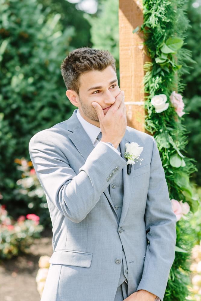 groomsmen attire grey with boutonniere jessica kae photography