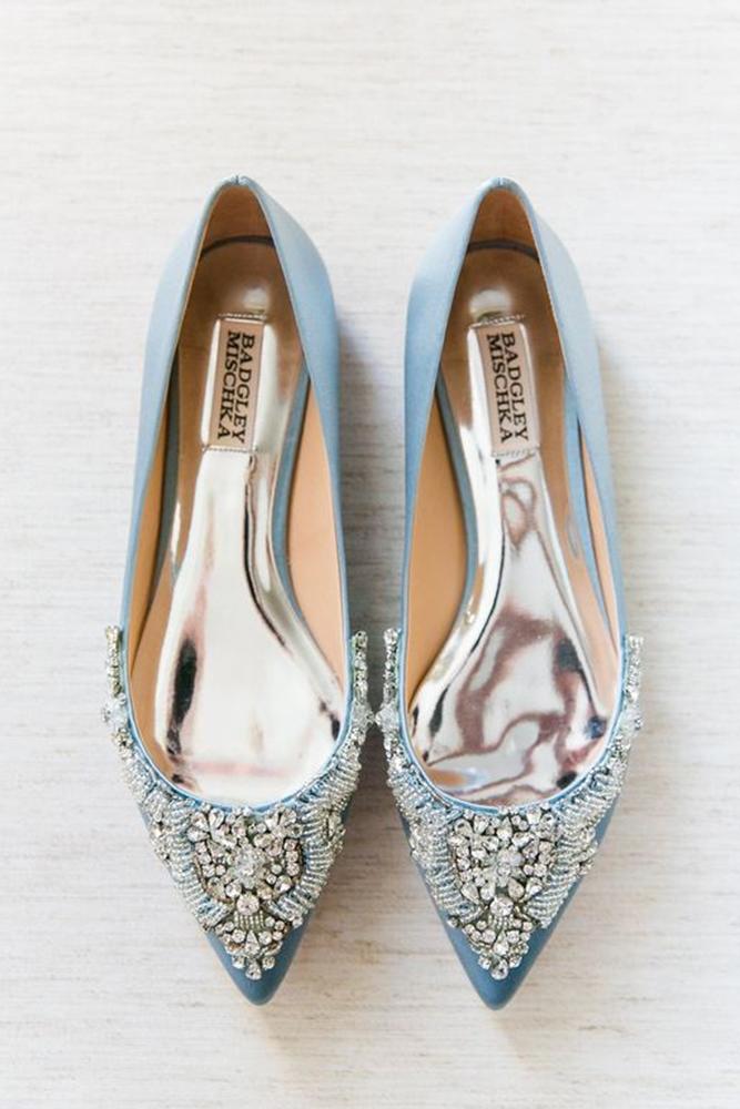 badgley mischka blue satin shoes