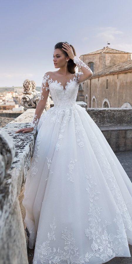 30 Best Lace Wedding Dresses With Sleeves | Wedding Dresses Guide