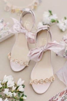 24 Beach Wedding Shoes Perfect For An Seaside Ceremony | Wedding ...