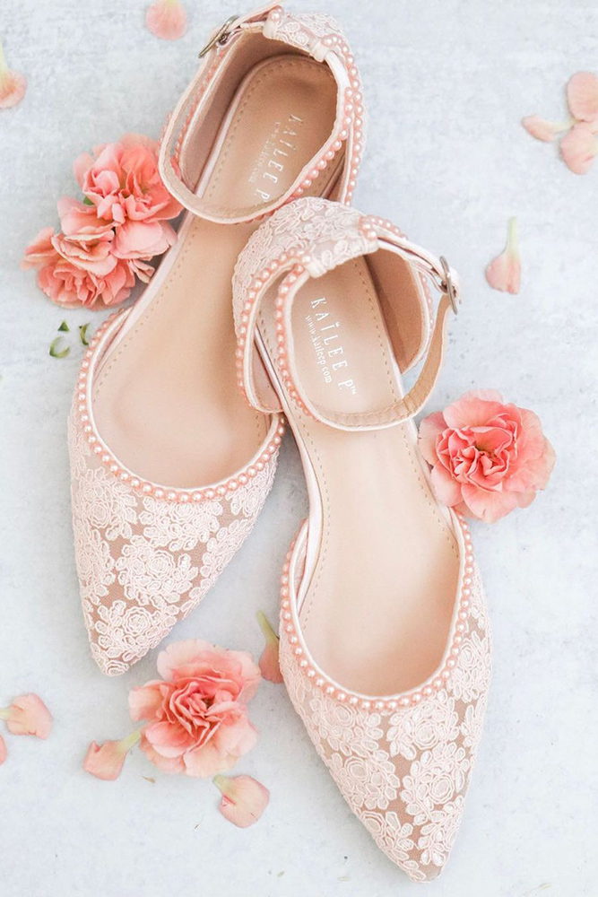 comfortable wedding shoes lace flat blush shop.kaileep