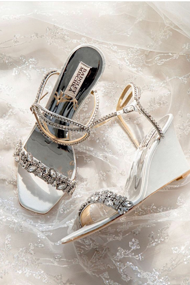 comfortable wedding shoes wedge crystal stones badgley mishka