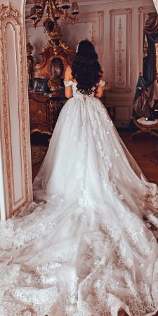 30 Lace Bridal Gowns Of Your Dream | Wedding Dresses Guide