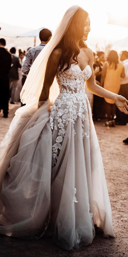 Sheer Lace Appliques Beach Wedding Dress