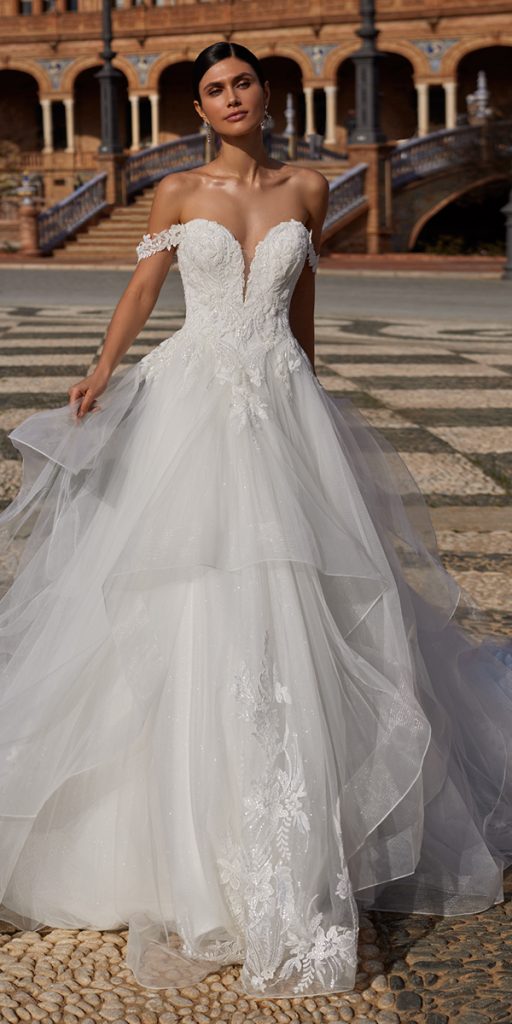 Strapless Wedding Dresses: 15 Styles For A Queen