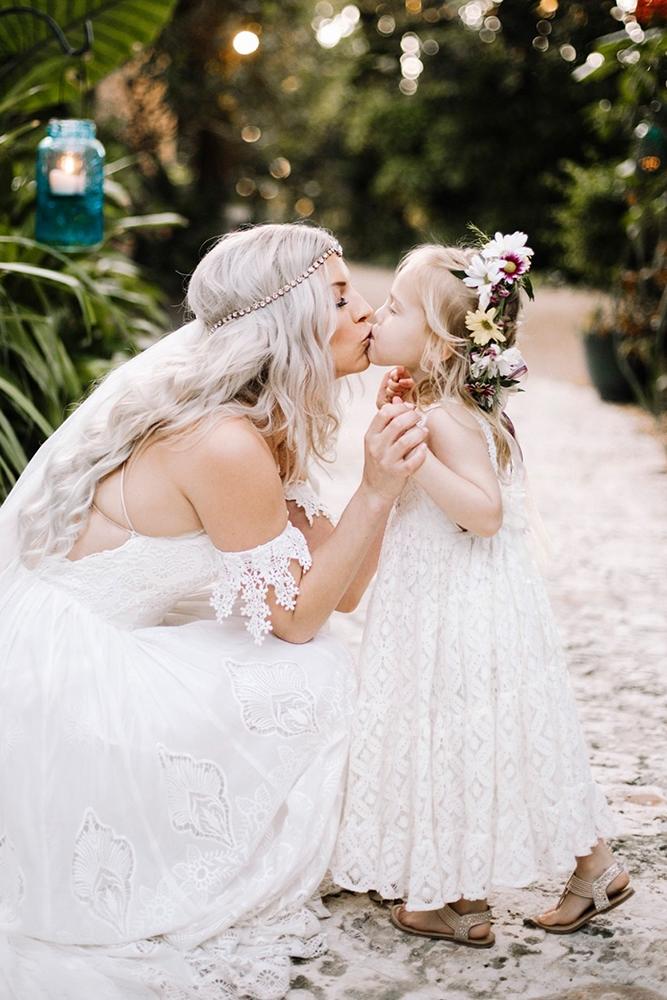 18 Vintage Flower Girl Dresses For Your Little Ladies Wedding