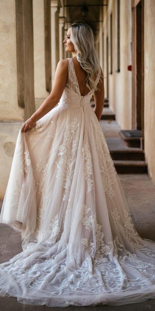 a line wedding dresses v back ace with train ivory justinalexander