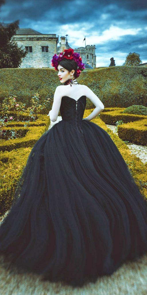 gothic wedding dresses ball gown simple tulle skirt victorian style black chantal mallett