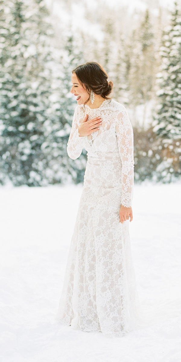 Winter Wedding Dresses: 18 Impeccable Ideas