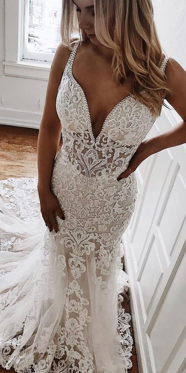 30 Unique Lace Wedding Dresses That Wow Wedding Dresses Guide 7500