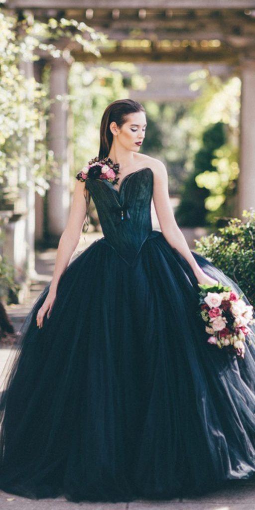 33 Beautiful Black Wedding Dresses That Will Strike Your Fancy