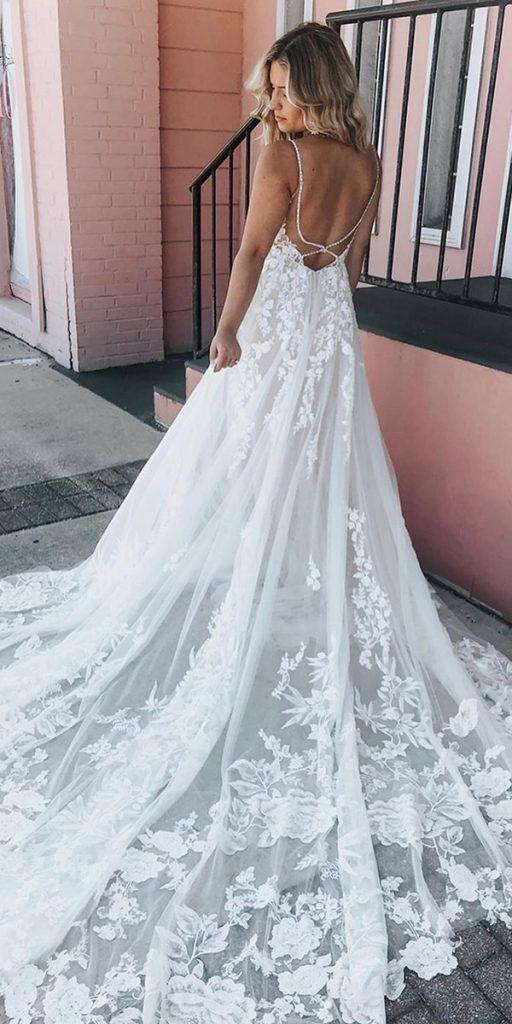 lace beach wedding dresses wih spaghetti straps with train martinalianabridal