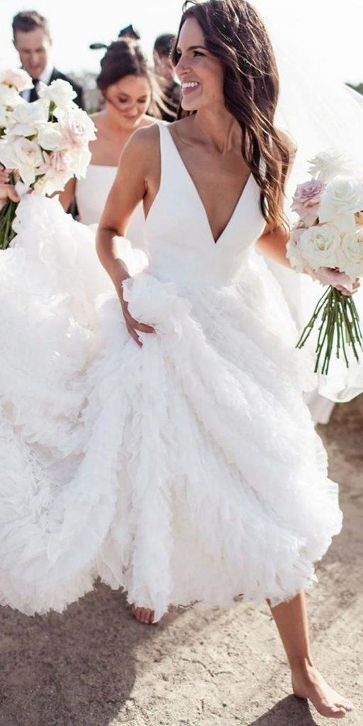 27 Awesome Simple Wedding Dresses For Cute Brides | Wedding Dresses Guide