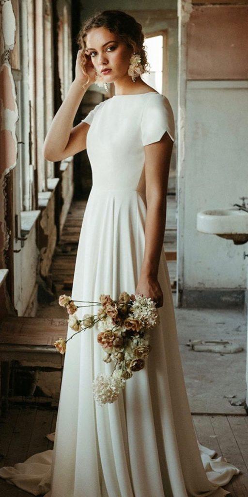 casual simple wedding dresses