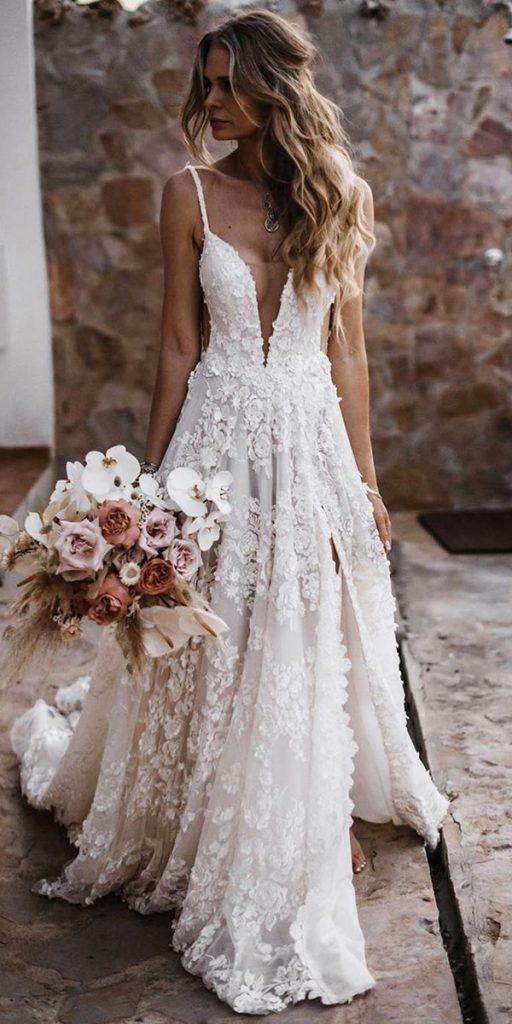 The barn shop wedding dresses