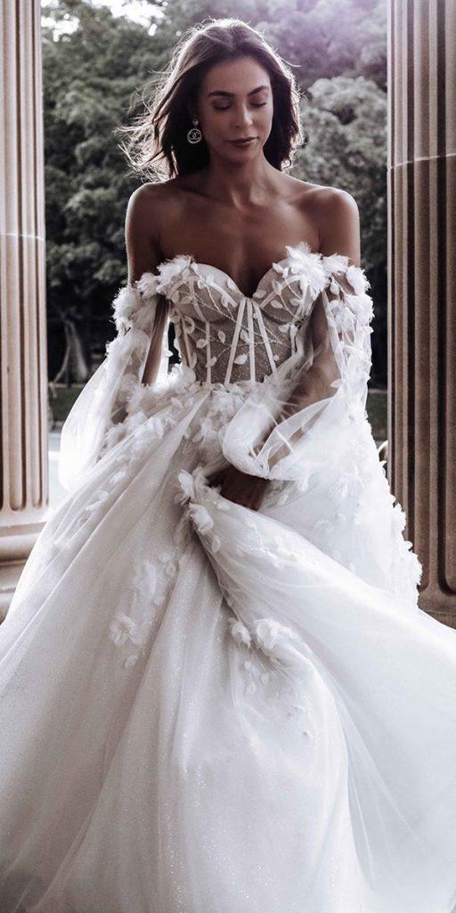 Top Wedding Dresses From Instagram: 18 Styles | 2nd wedding dresses, Top  wedding dresses, Wedding dresses lace