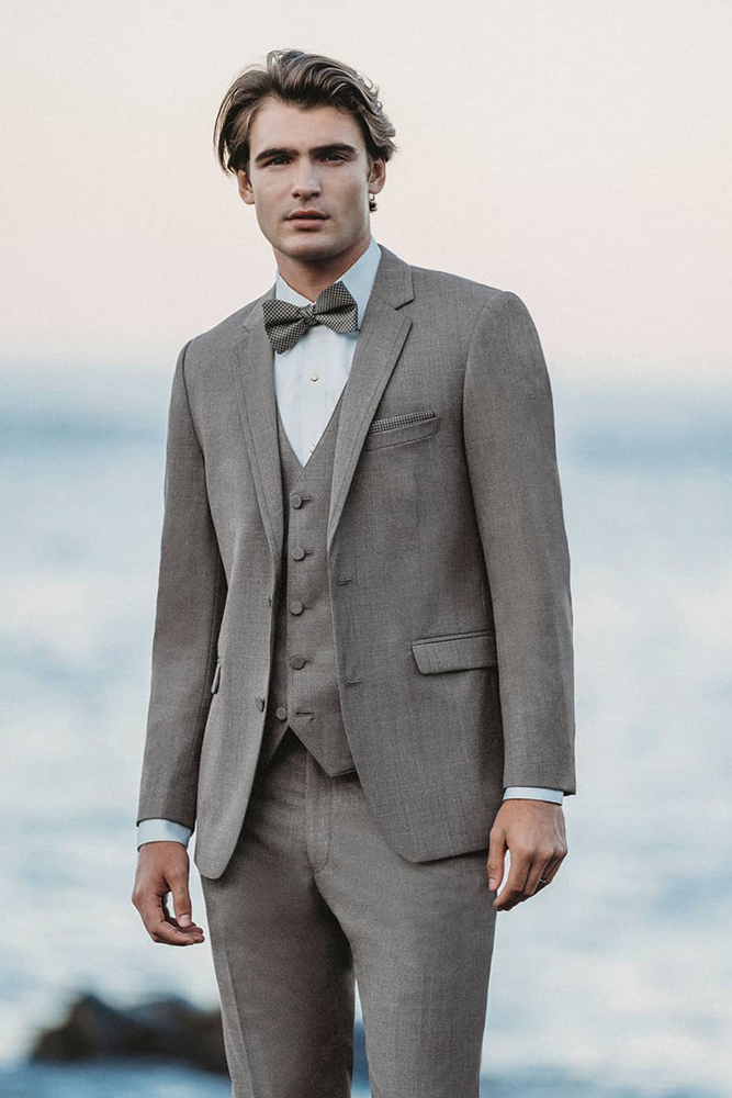 groomsmen attire grey simple vest and jacket masculinoformal