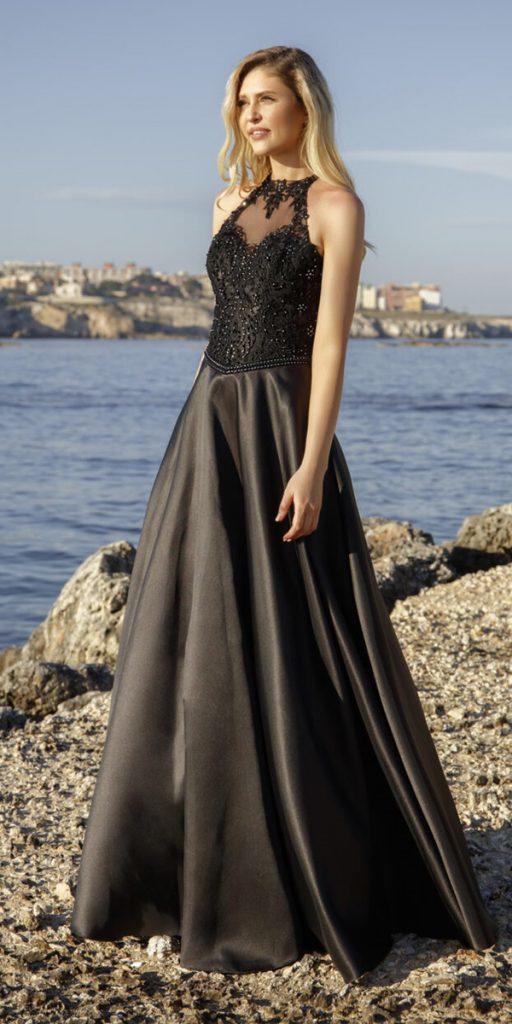 Black Wedding Dresses Personally I Would Never But I Love The Style Of This Gown Black Wedding Gowns Black Lace Wedding Dress Black Lace Wedding
