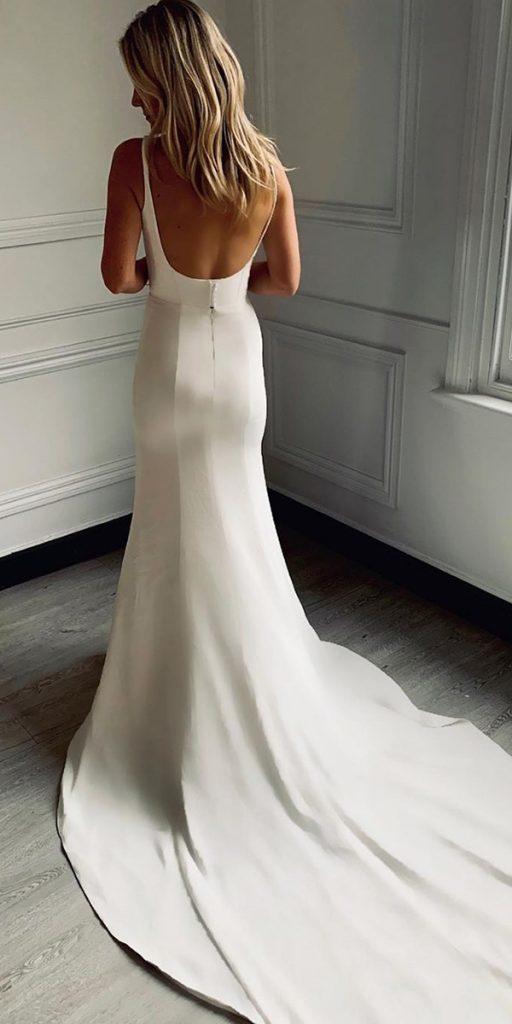 15 Amazing Destination Wedding Dresses For Yous