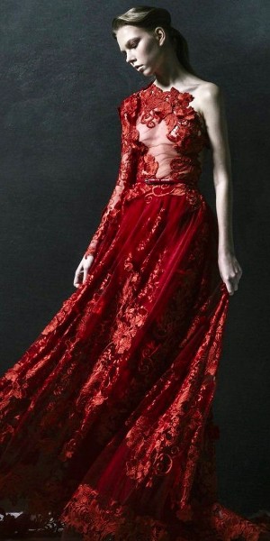 Blood Red Wedding Dresses: 12 Amazing Suggestions