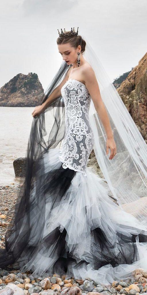 black wedding dresses mermaid sweetheart strapless neckline with white tulle skirt cocomelody