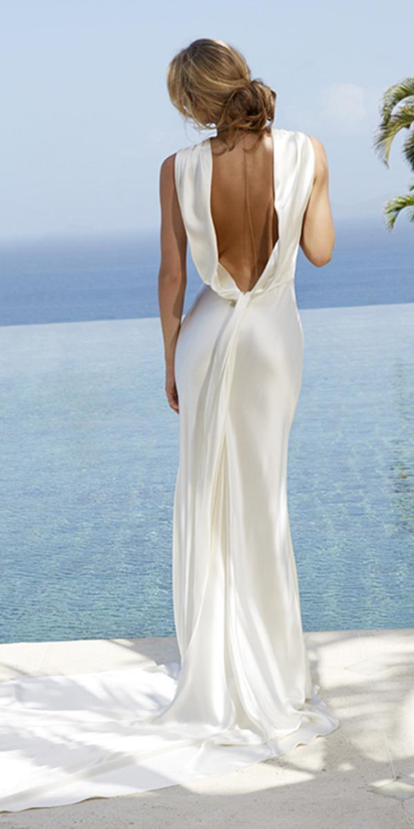 Silk Wedding Dresses For Elegant And Refined Bride 9369