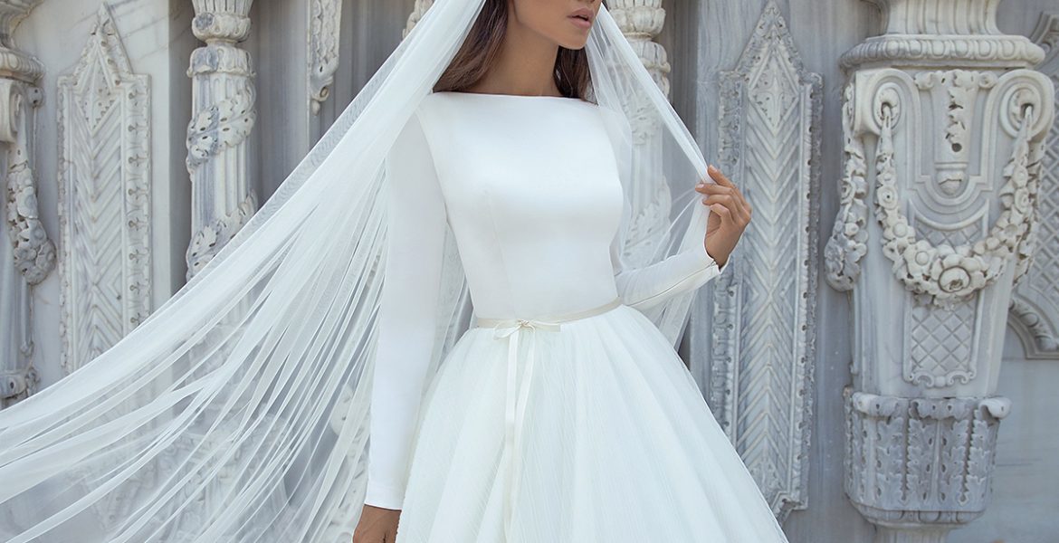 simple wedding dresses with sleeves